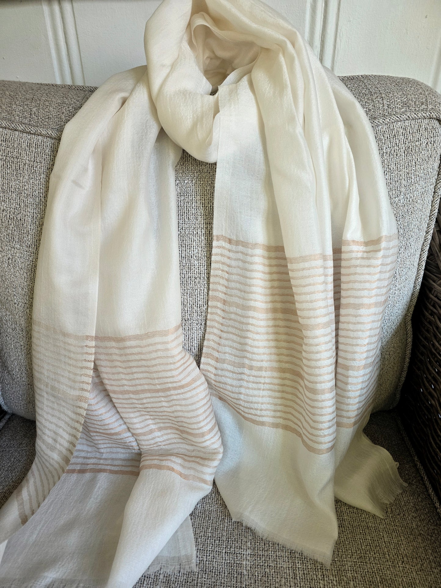 Elegant white shawl